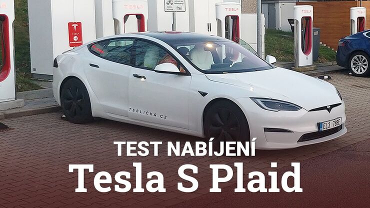 Tesla Model S Plaid – test nabíjení