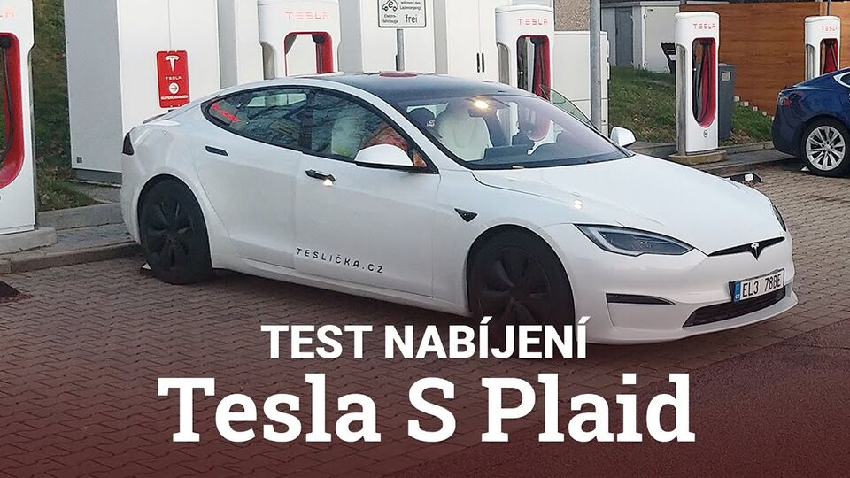 Tesla Model S Plaid – test nabíjení