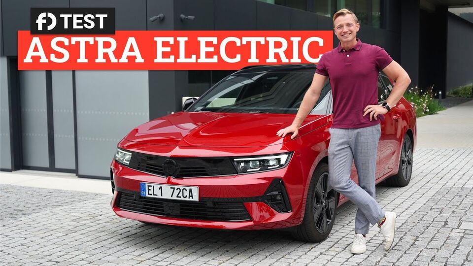 TEST: Jak jezdí Opel Astra Sports Tourer Electric? – Je prvním evropským elektrickým kombíkem na českém trhu.