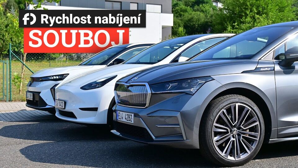 Které rodinné SUV nabíjí nejlépe? – Porazí Enyaq Teslu, Scenic a Kia EV6?