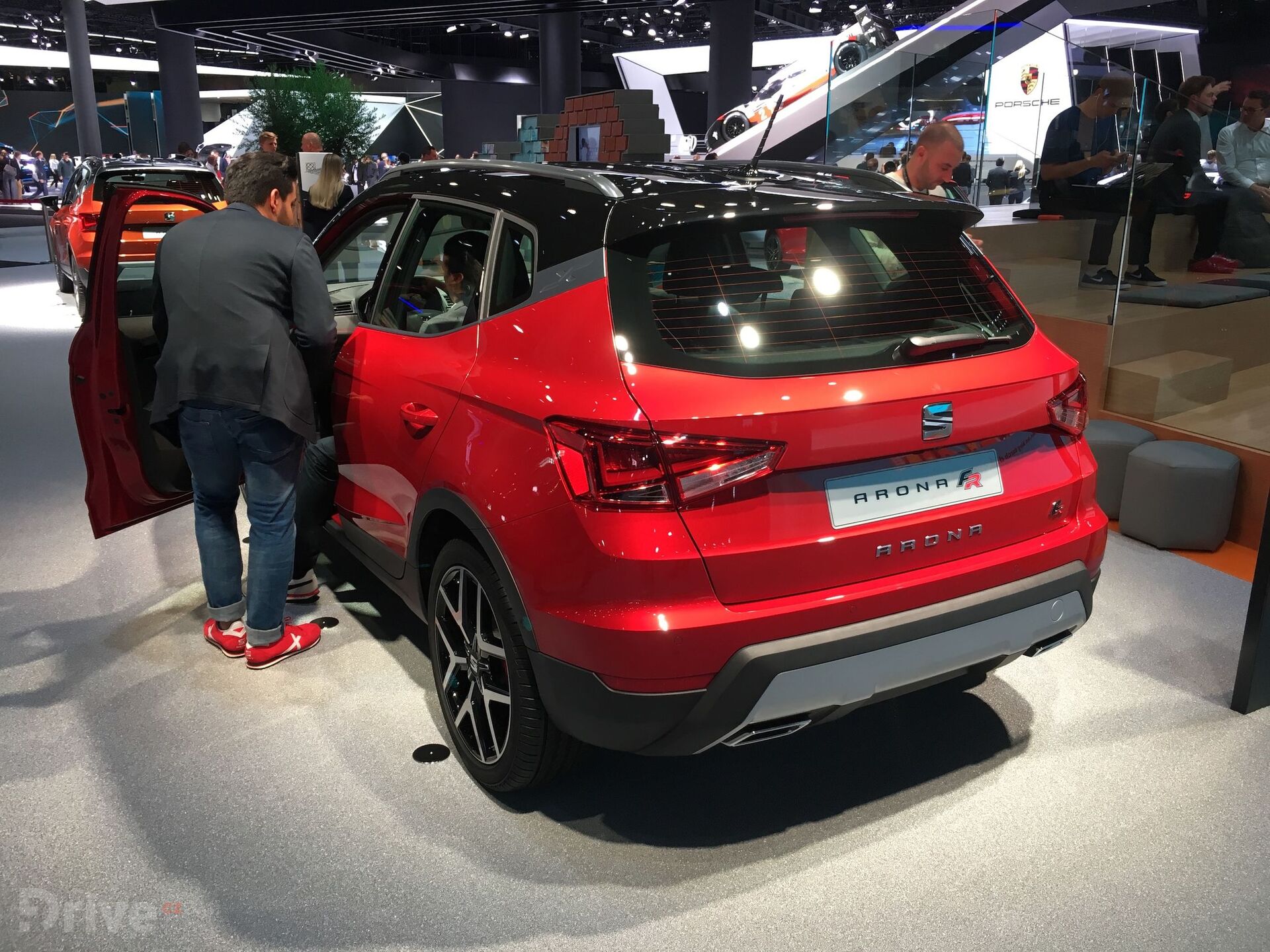 Seat Arona