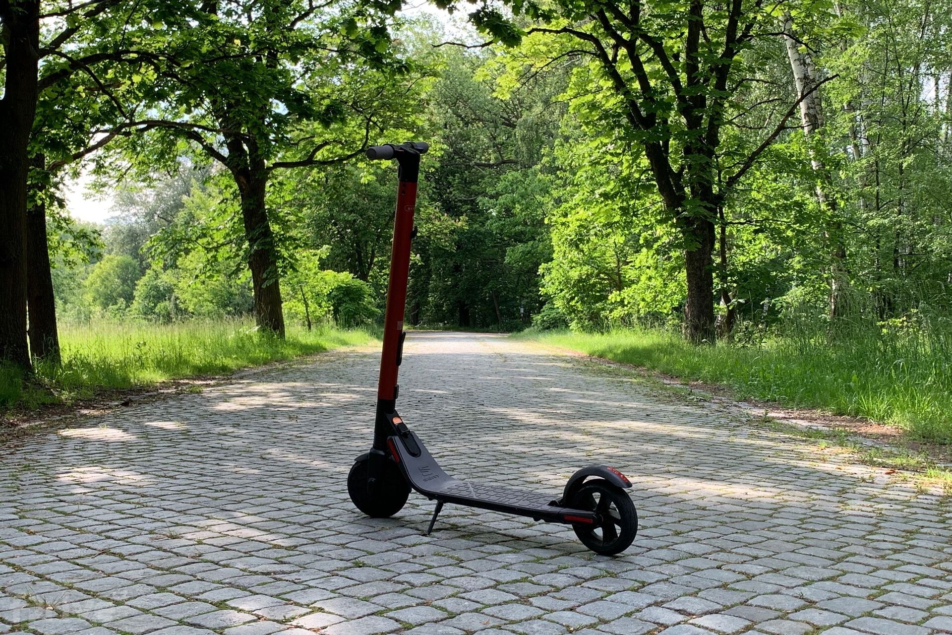 SEAT eXS KickScooter