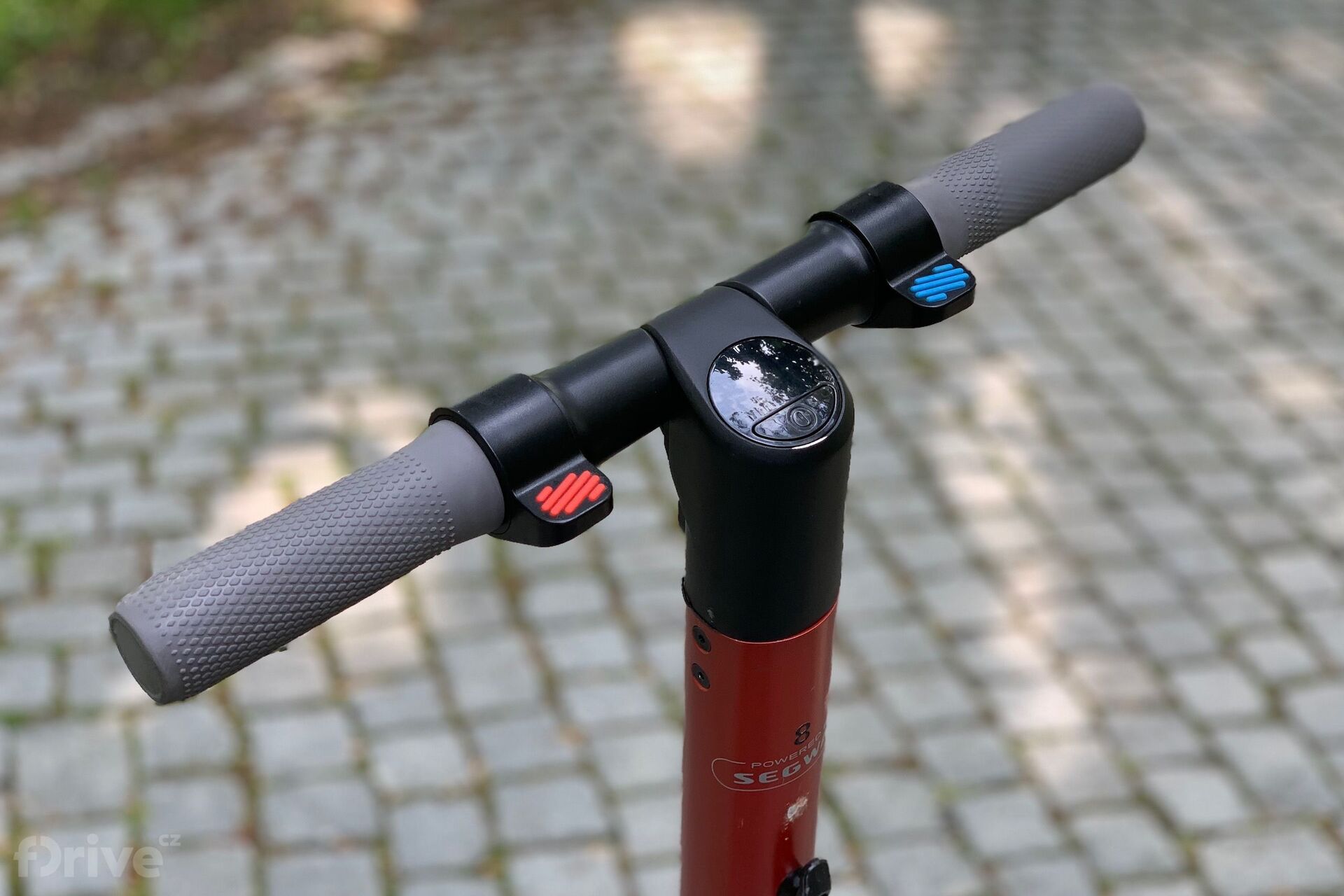 SEAT eXS KickScooter