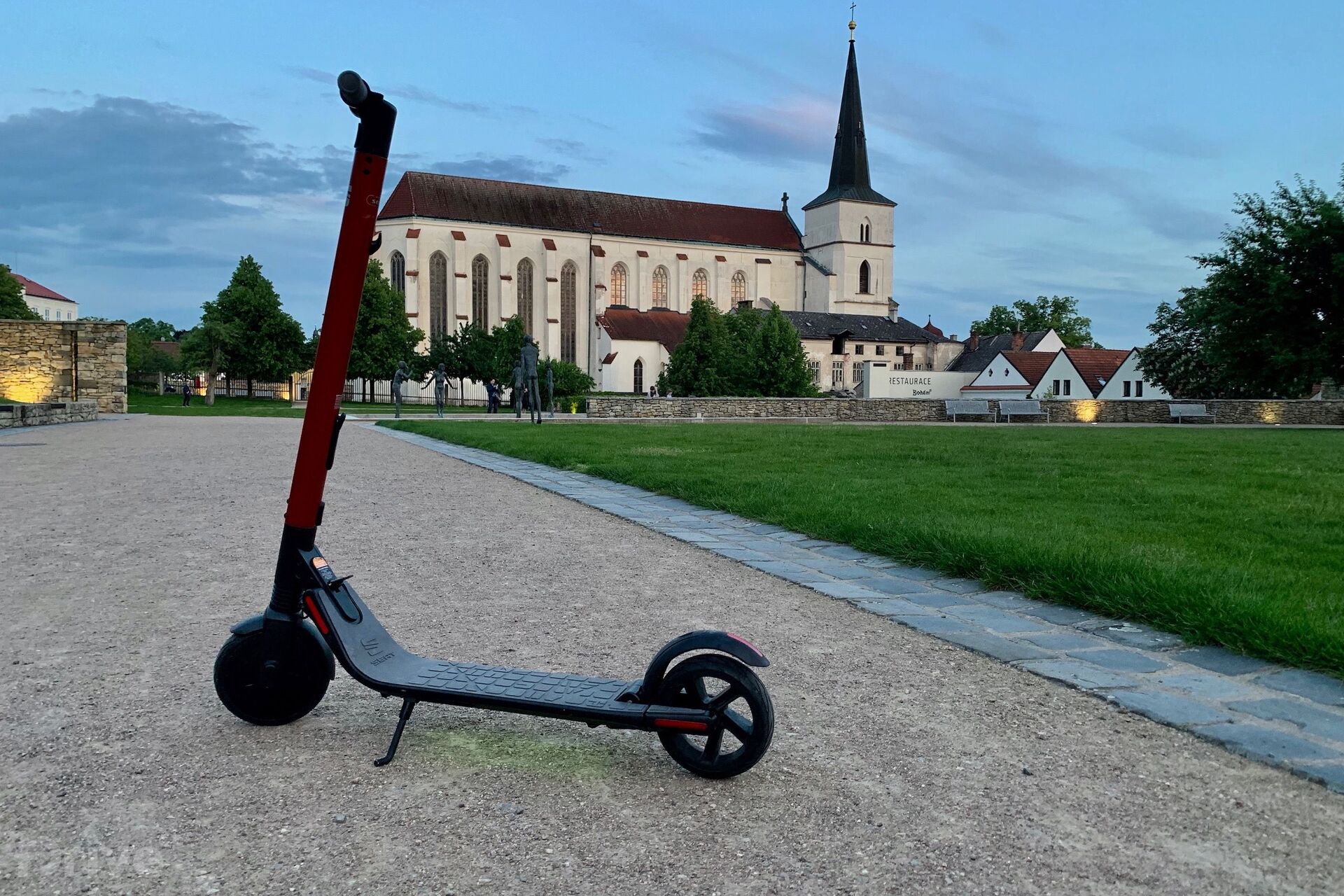 SEAT eXS KickScooter