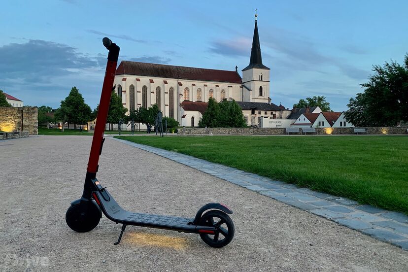SEAT eXS KickScooter