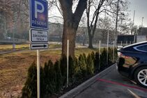 Servis Tesla v Praze