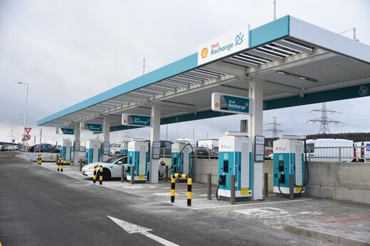 Shell, dálnice D4, odpočívka Krsice směr Praha