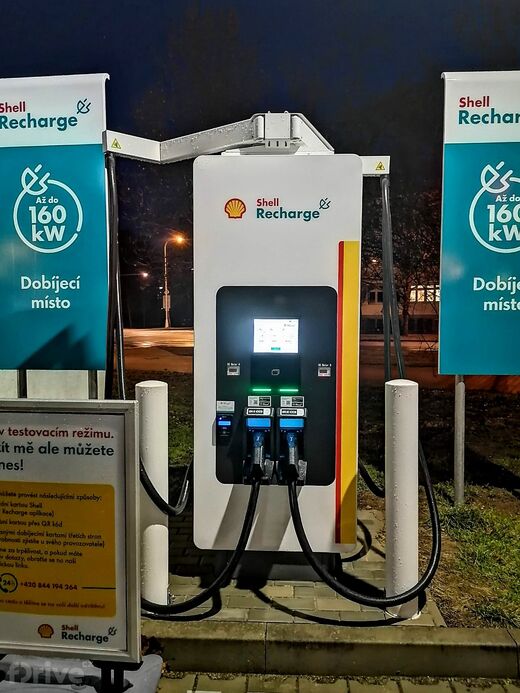 Shell, Hradec Králové, Gočárův okruh
