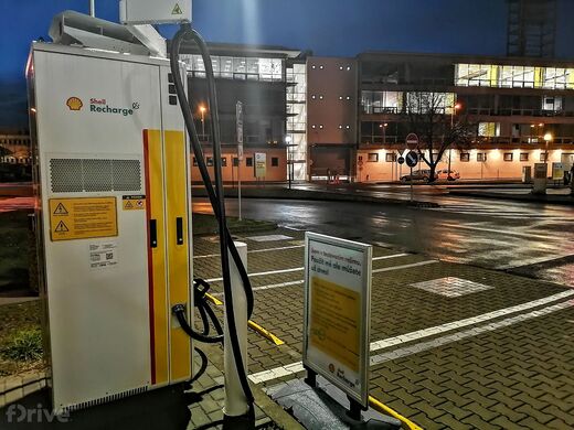 Shell, Hradec Králové, Gočárův okruh