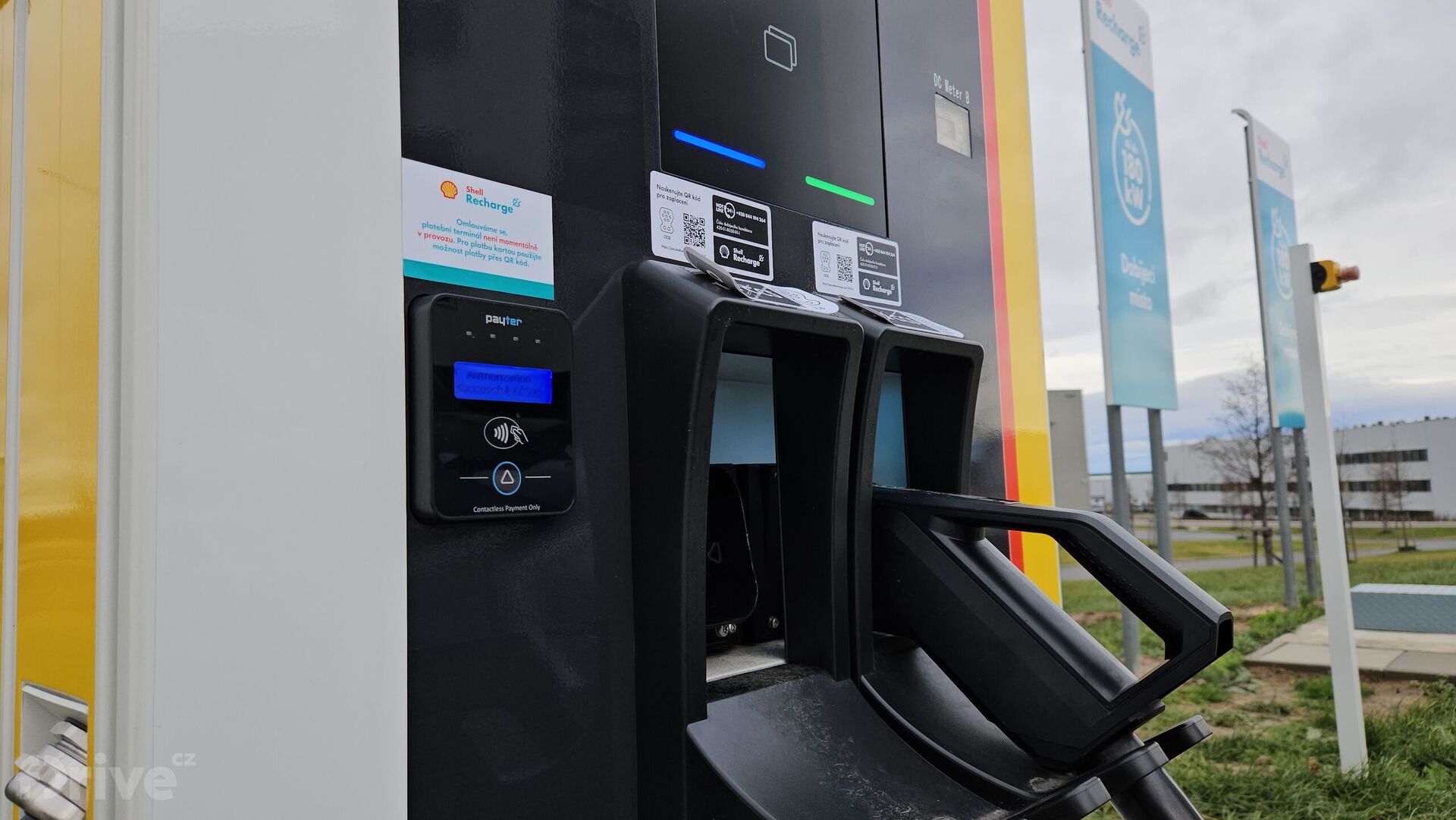 Shell Recharge - stanice Wanbang StarCharge