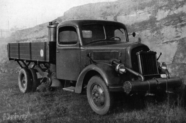 Škoda 256 G na dřevoplyn