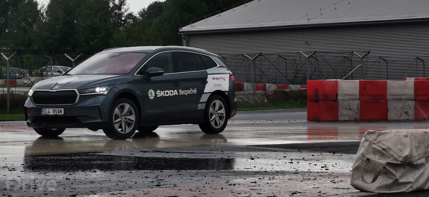 Škoda Enyaq (2020)