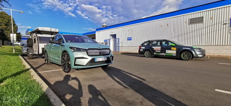 Škoda Enyaq iV 80 a karavan Hero Camper