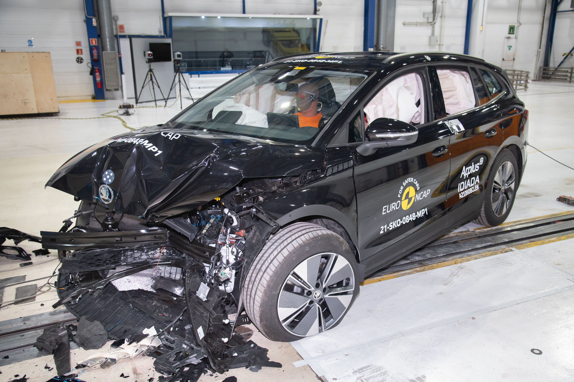 Škoda Enyaq iV crash test Euro NCAP
