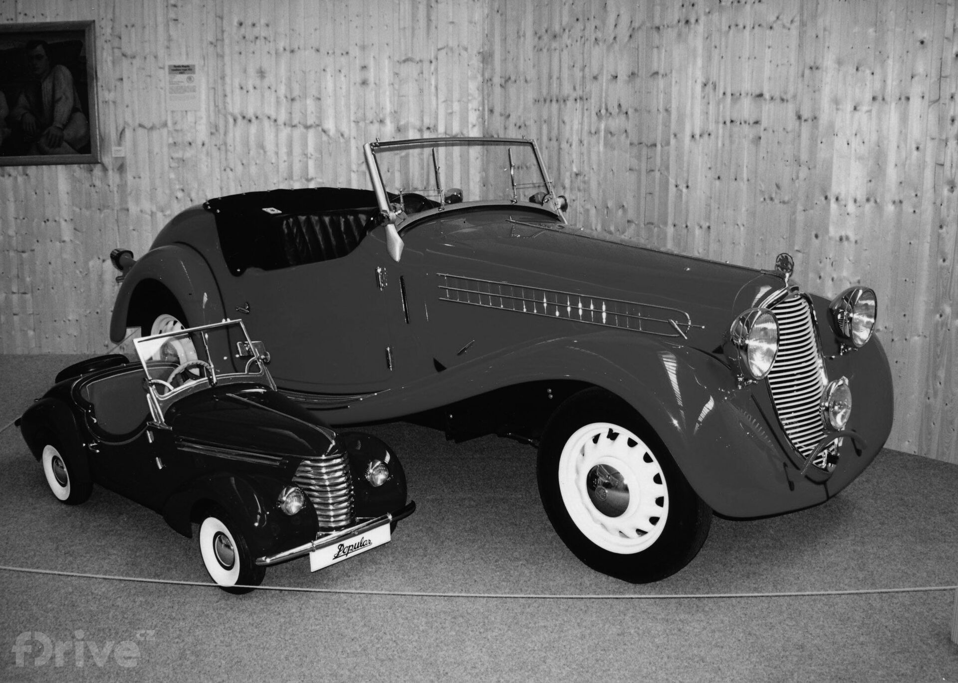 Škoda Popular 1937 a dětský elektromobil Puck