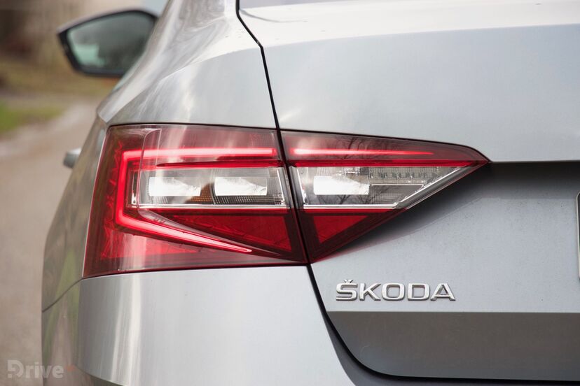 Škoda Superb