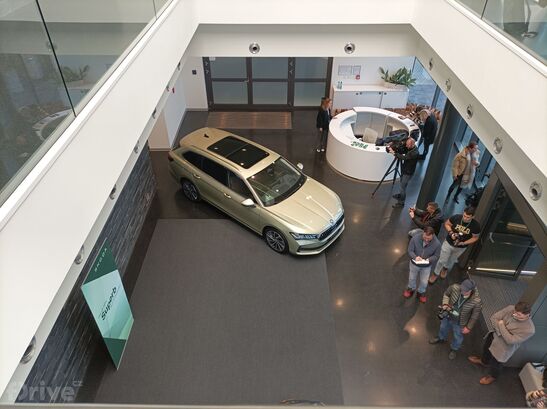 Škoda Superb (2023)