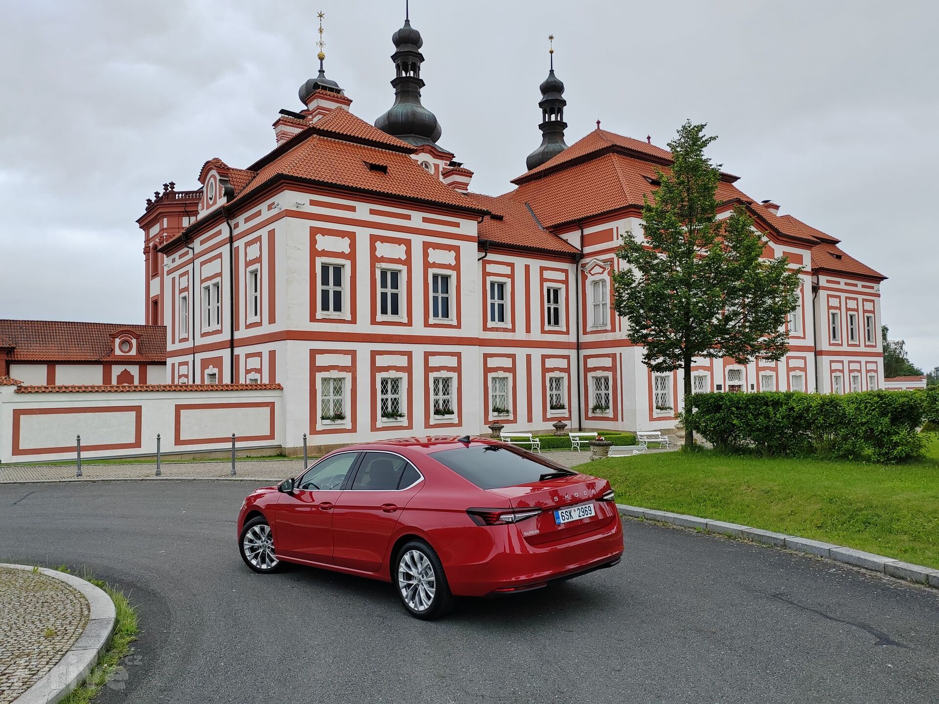 Škoda Superb (2023)