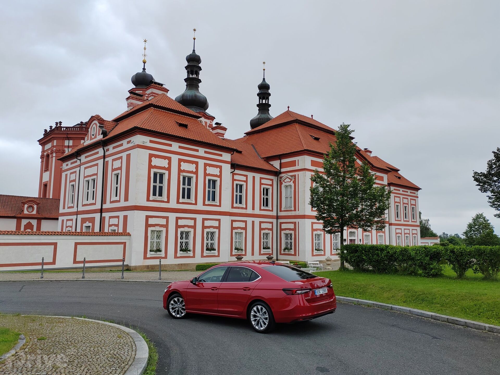 Škoda Superb (2023)