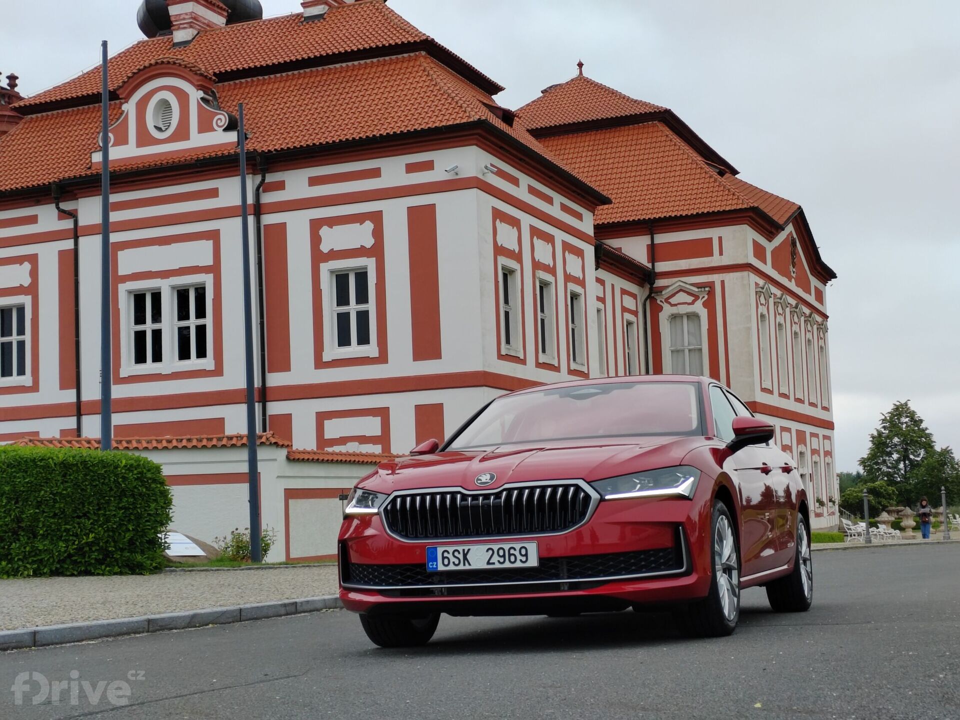 Škoda Superb (2023)