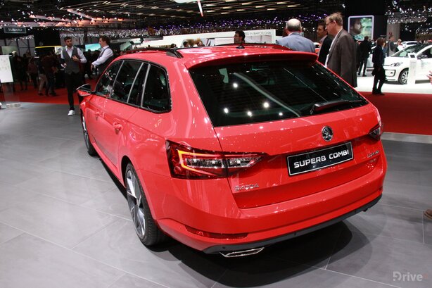 Škoda Superb Combi 2017