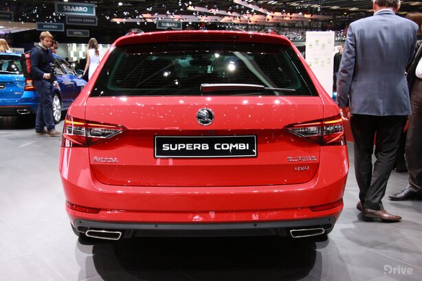 Škoda Superb Combi 2017