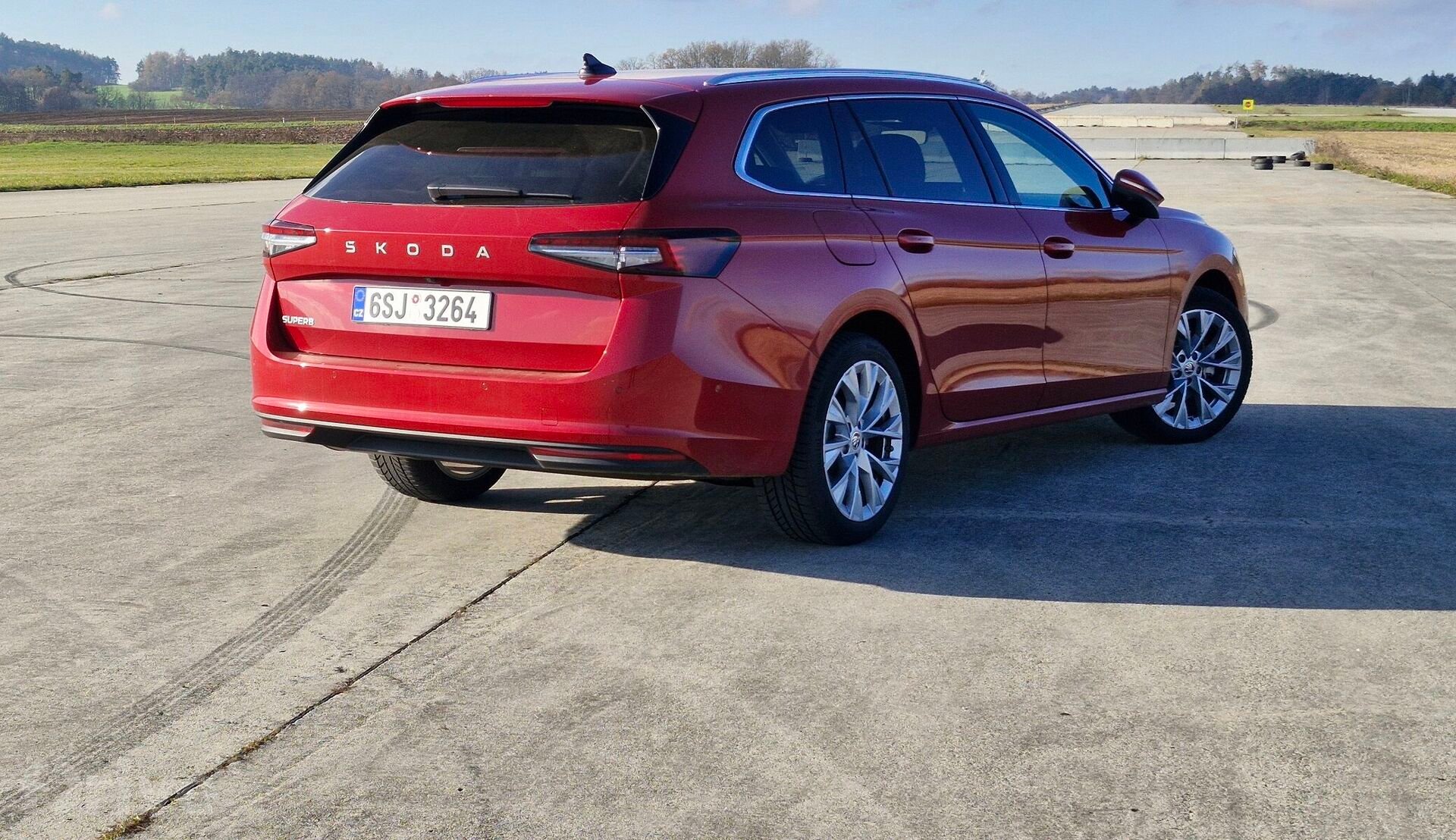 Škoda Superb Combi (2023)