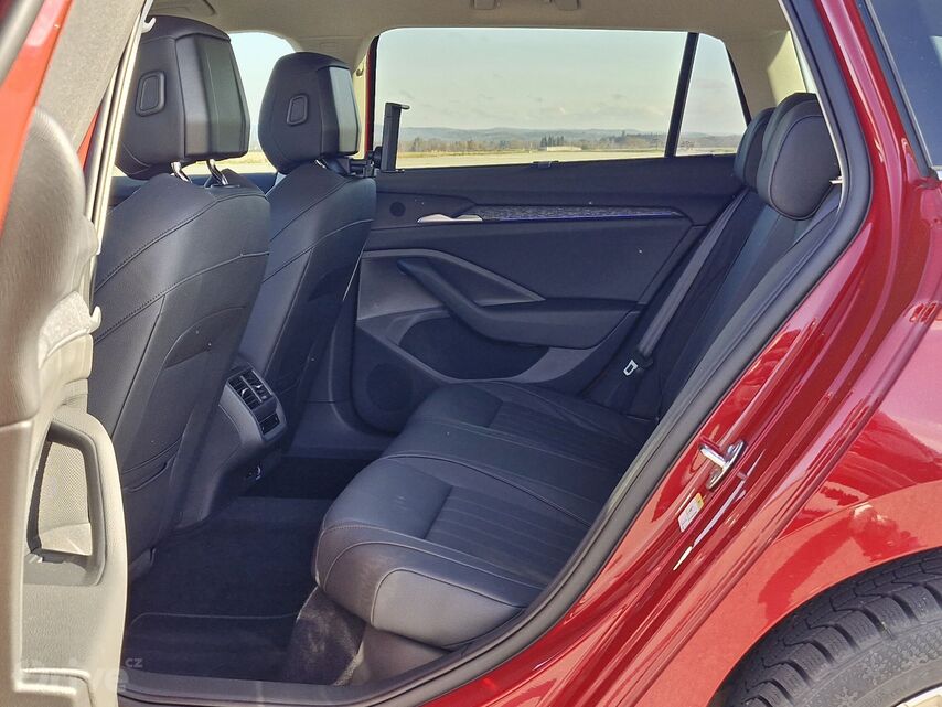 Škoda Superb Combi (2023)