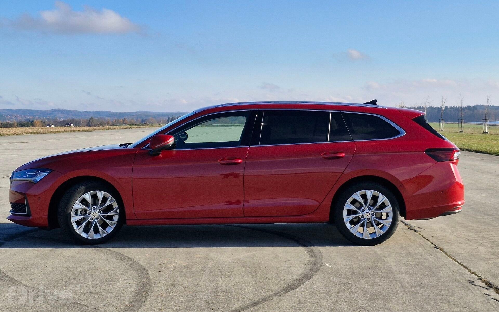 Škoda Superb Combi IV