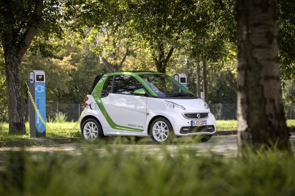 Smart Electric (2011)