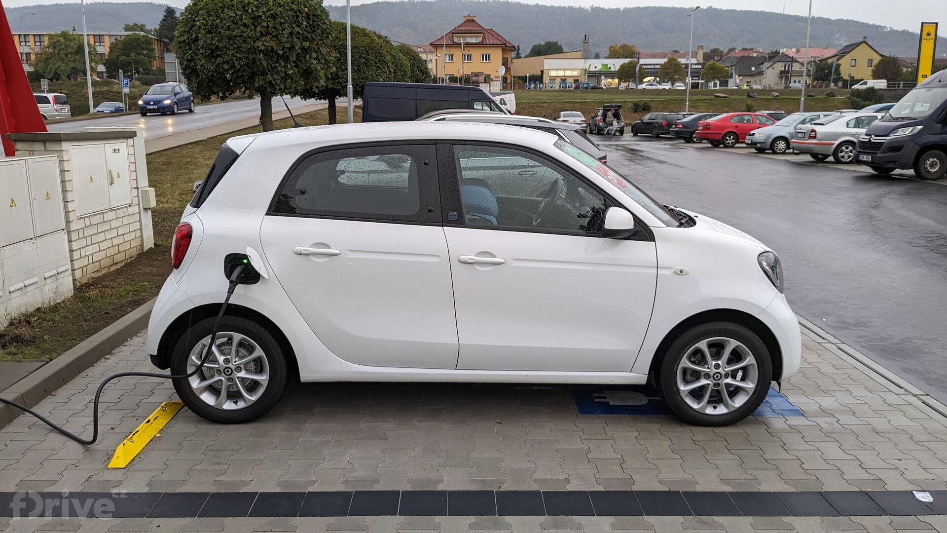 Smart EQ forfour z bazaru AAA Auto
