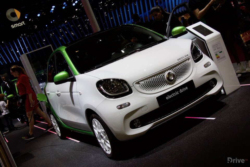 Smart forfour (2016)