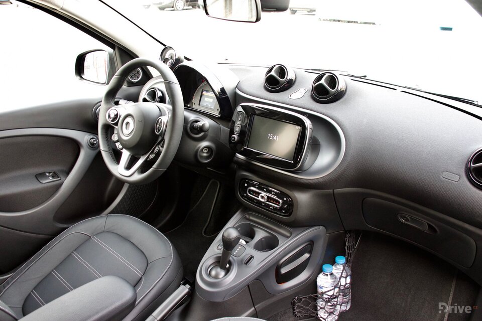 Smart forfour (2016)