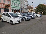 Sraz elektromobilů ve Valašském Meziříčí