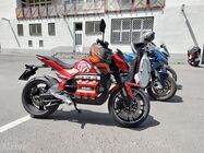 Sraz elektromotorek