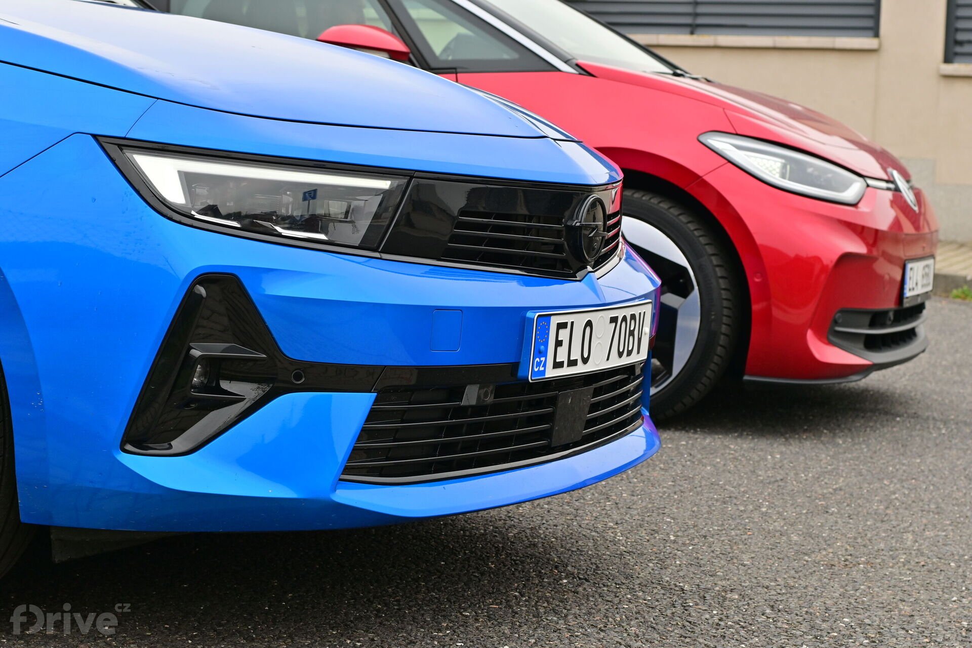 Srovnávací test Volkswagenu ID.3 a Opelu Astra Electric