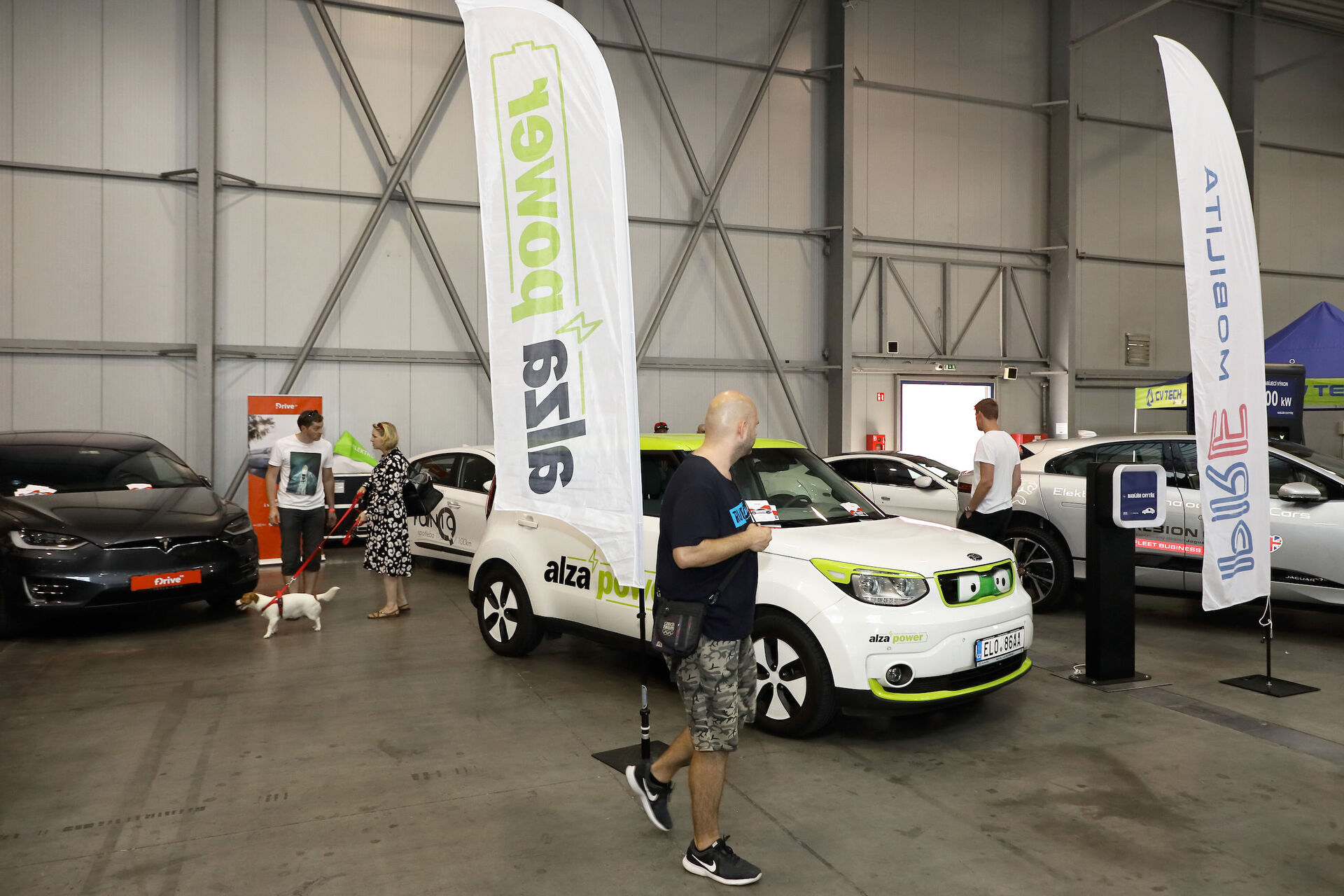 Stánek elektromobility fDrive.cz na Prague Car Festival 2019