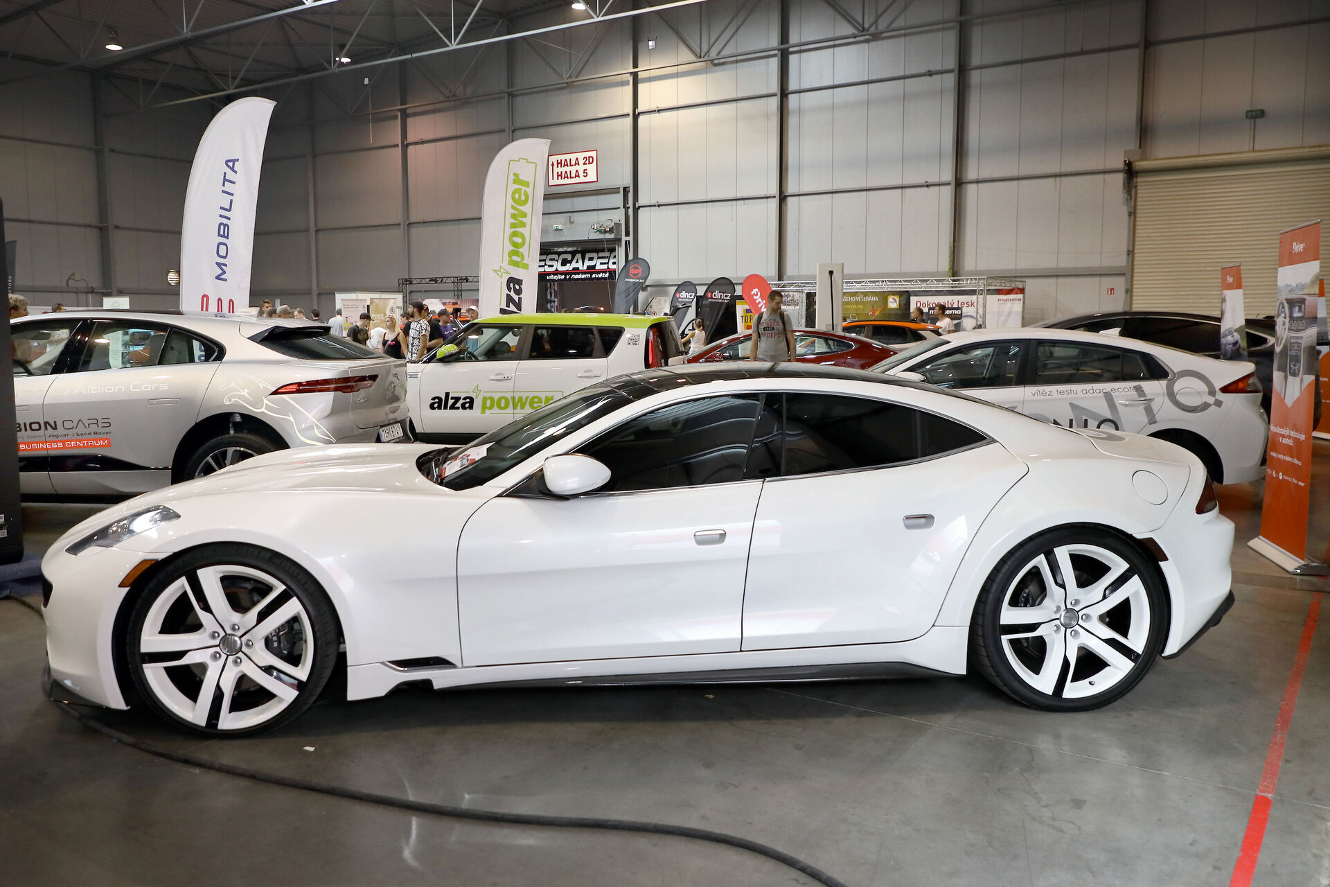 Stánek elektromobility fDrive.cz na Prague Car Festival 2019