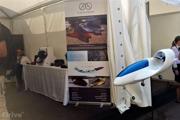 Stánek FUSION-DRONE