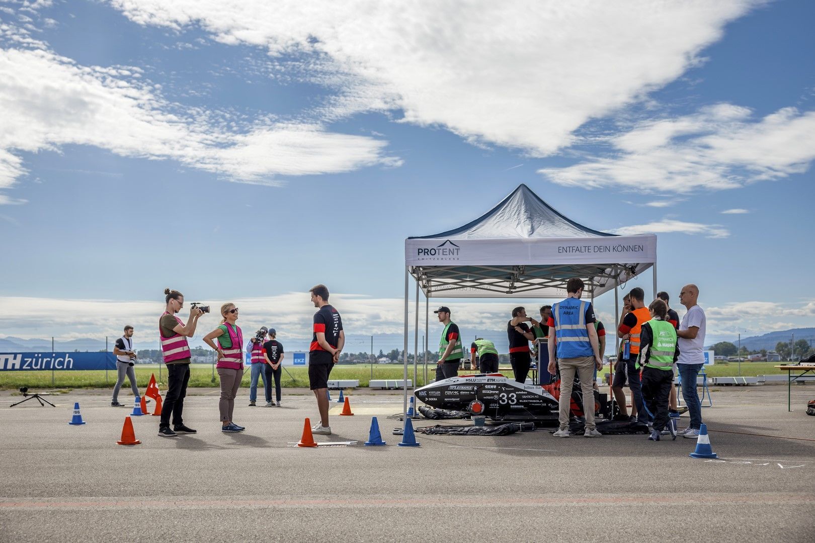 Studentský tým z ETH Zurich a Univerzity aplikovaných věd a umění v Lucernu