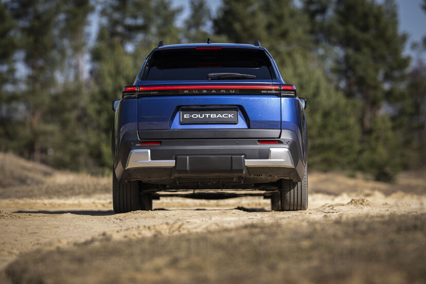 Subaru  E-Outback (2025)