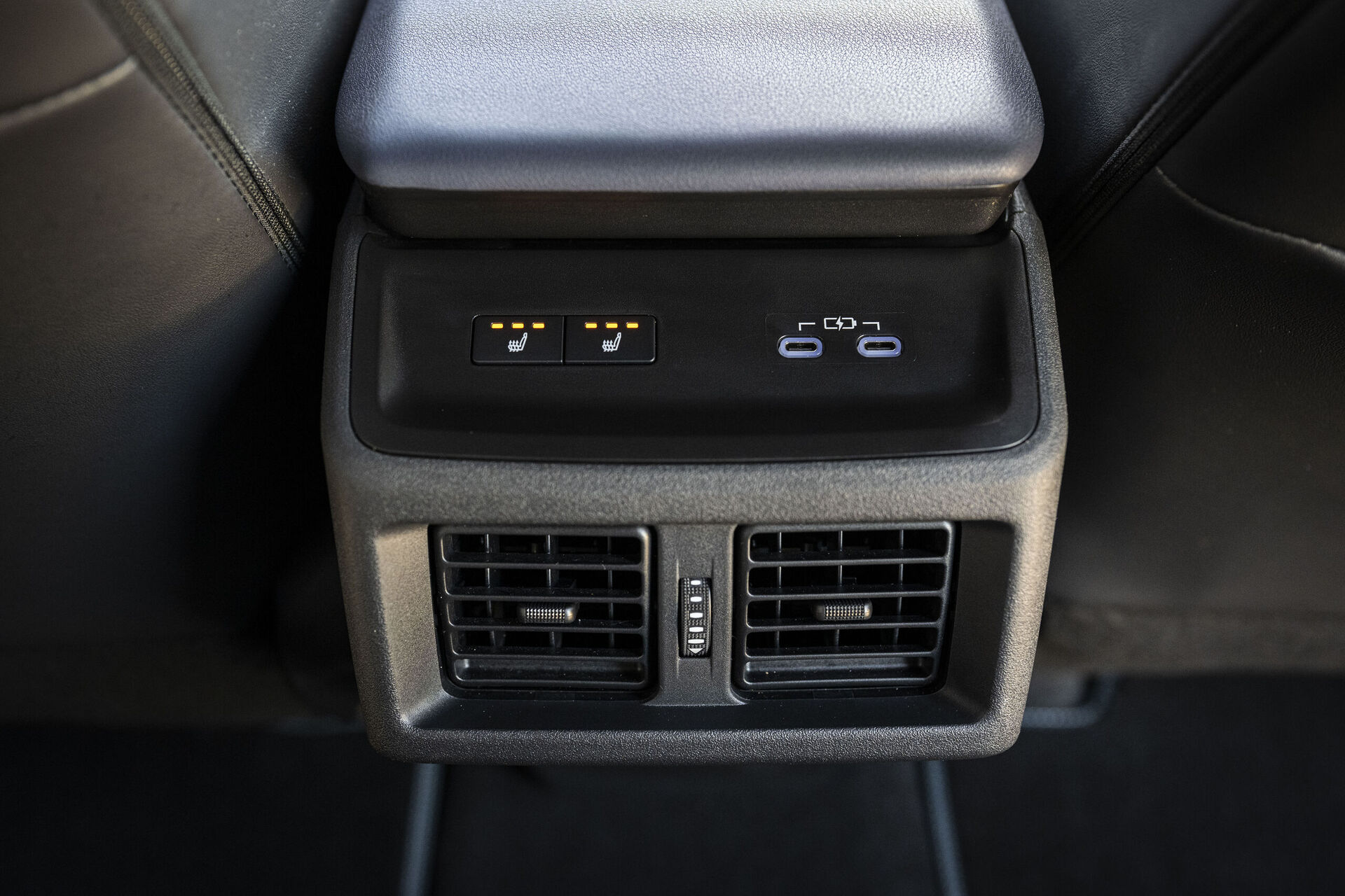 Subaru  E-Outback (2025)