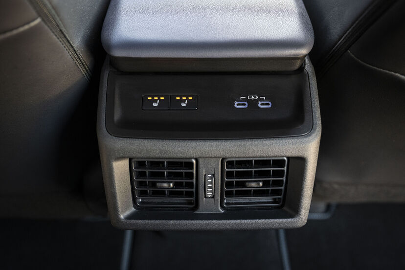 Subaru  E-Outback (2025)