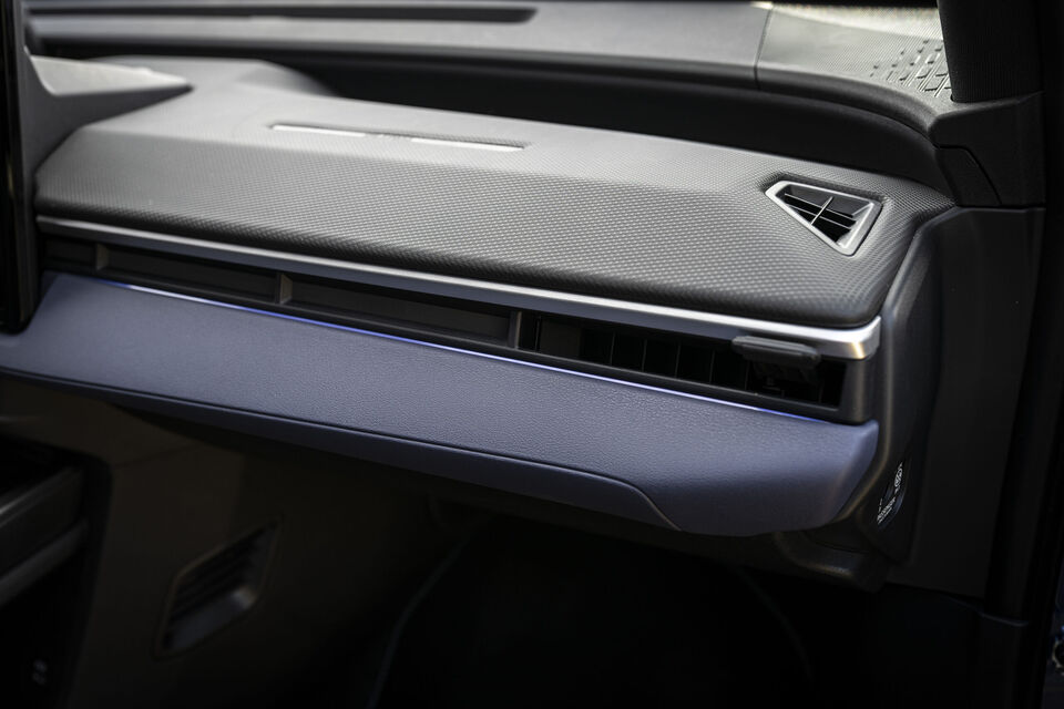 Subaru  E-Outback (2025)