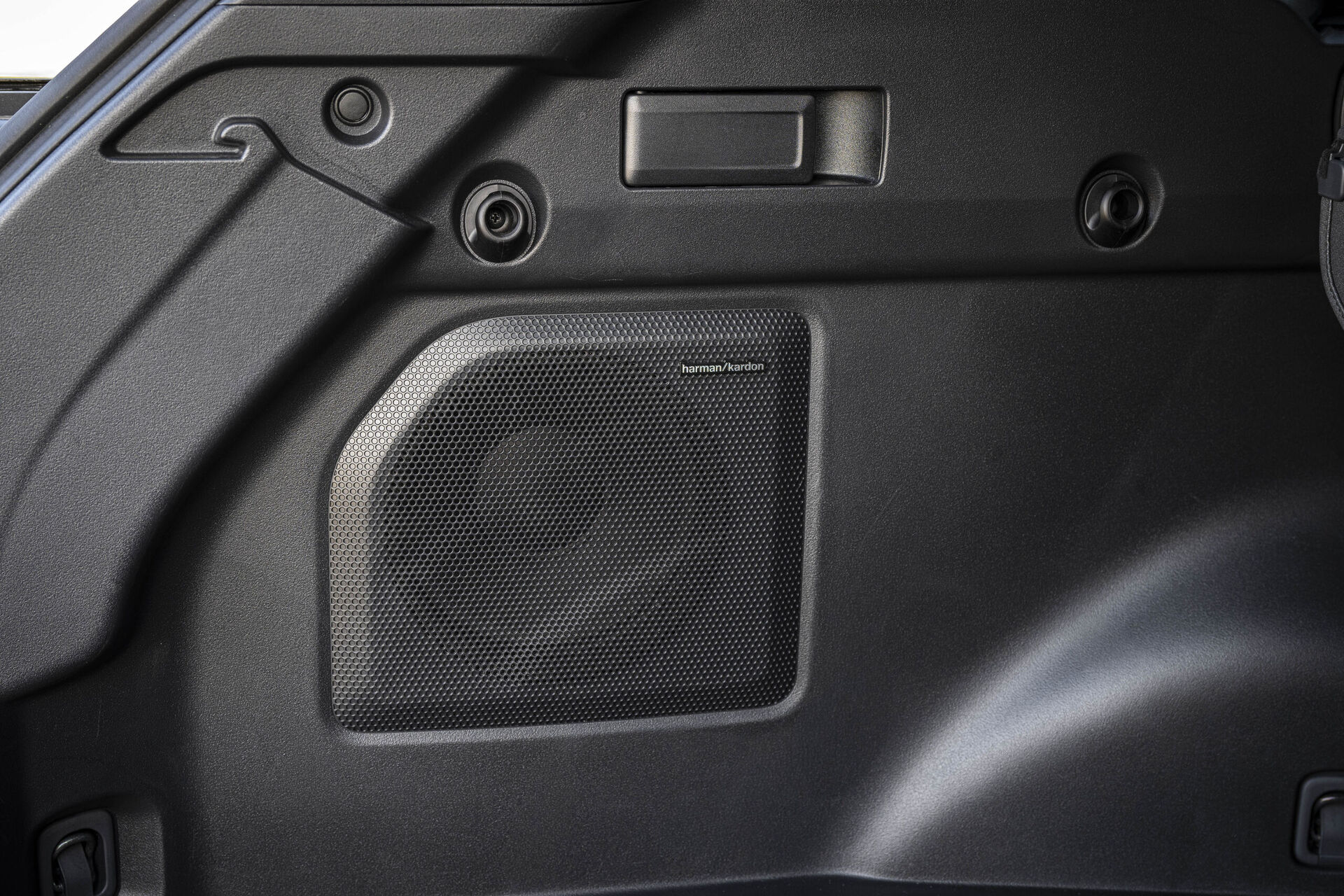 Subaru  E-Outback (2025)