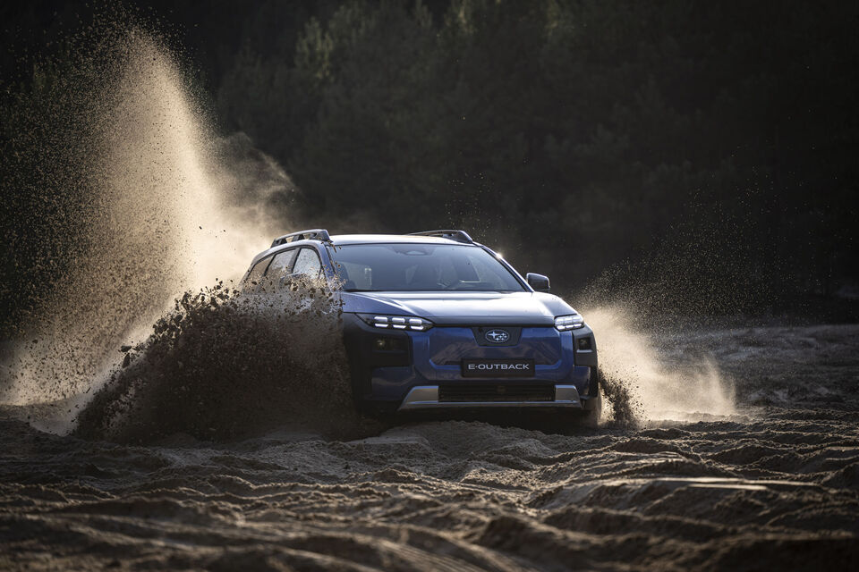 Subaru  E-Outback (2025)