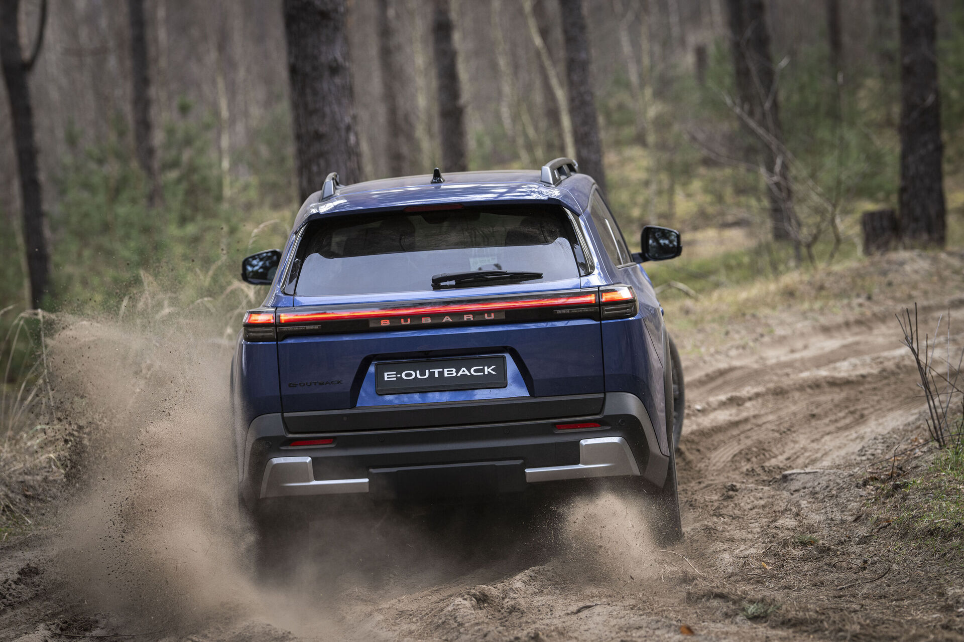 Subaru  E-Outback (2025)