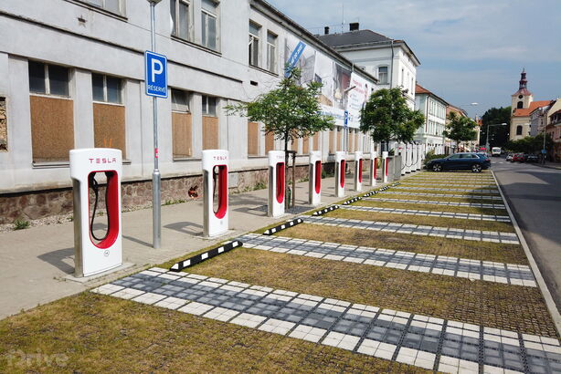 Supercharger a Ionity Lovosice