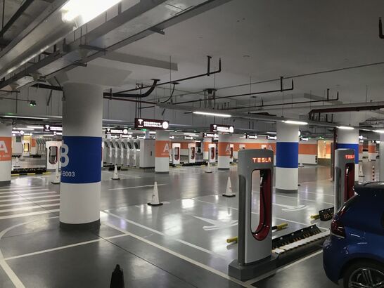 Supercharger v Šanghaji