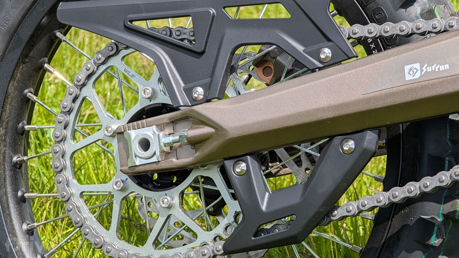 Sur-Ron Ultra Bee 2025